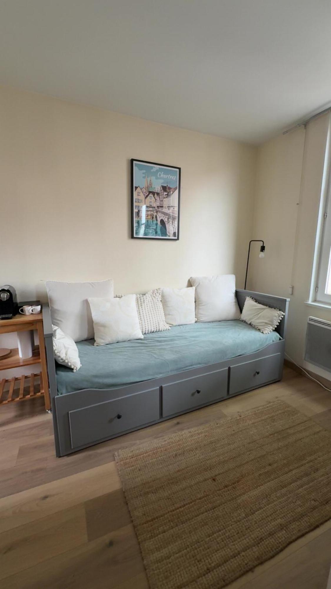Appartement Bords De L'Eure Charmant Studio Шартр Экстерьер фото